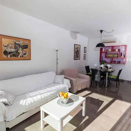 Apartment Two-bedroom In Dramalj Xi *