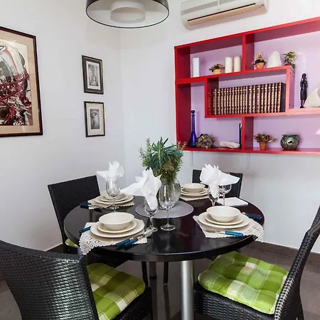 Two-bedroom In Xi Dramalj