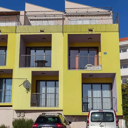 Appartamento Two-bedroom In Xi