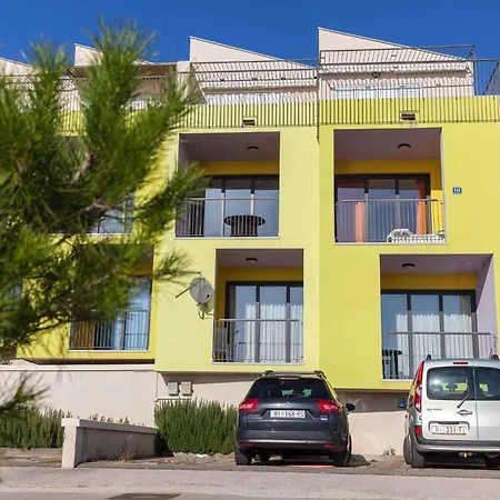 Apartament Two-bedroom In Xi